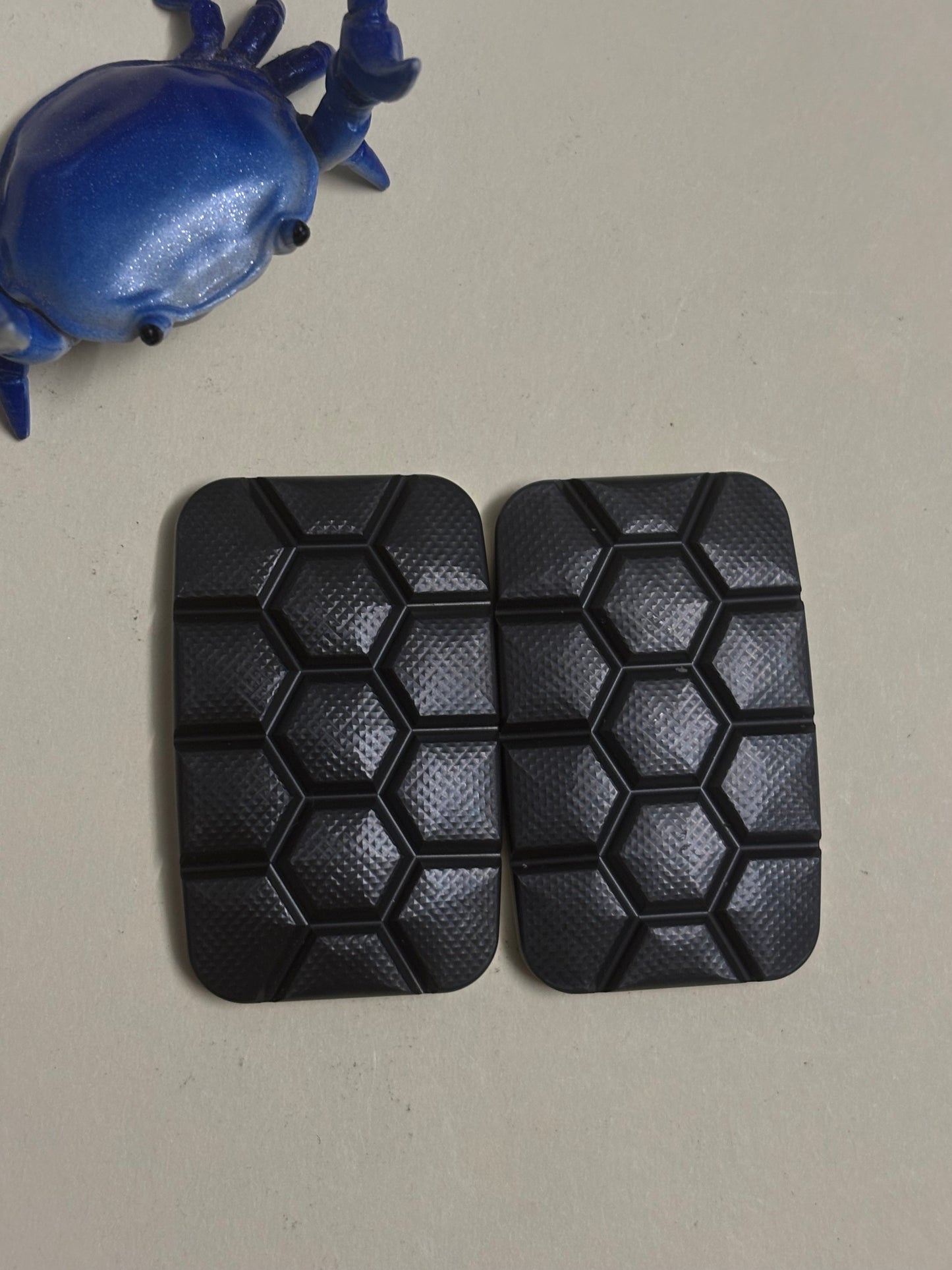 Magnus 3 super turtle slider - zirc with SS plate - fidget toy