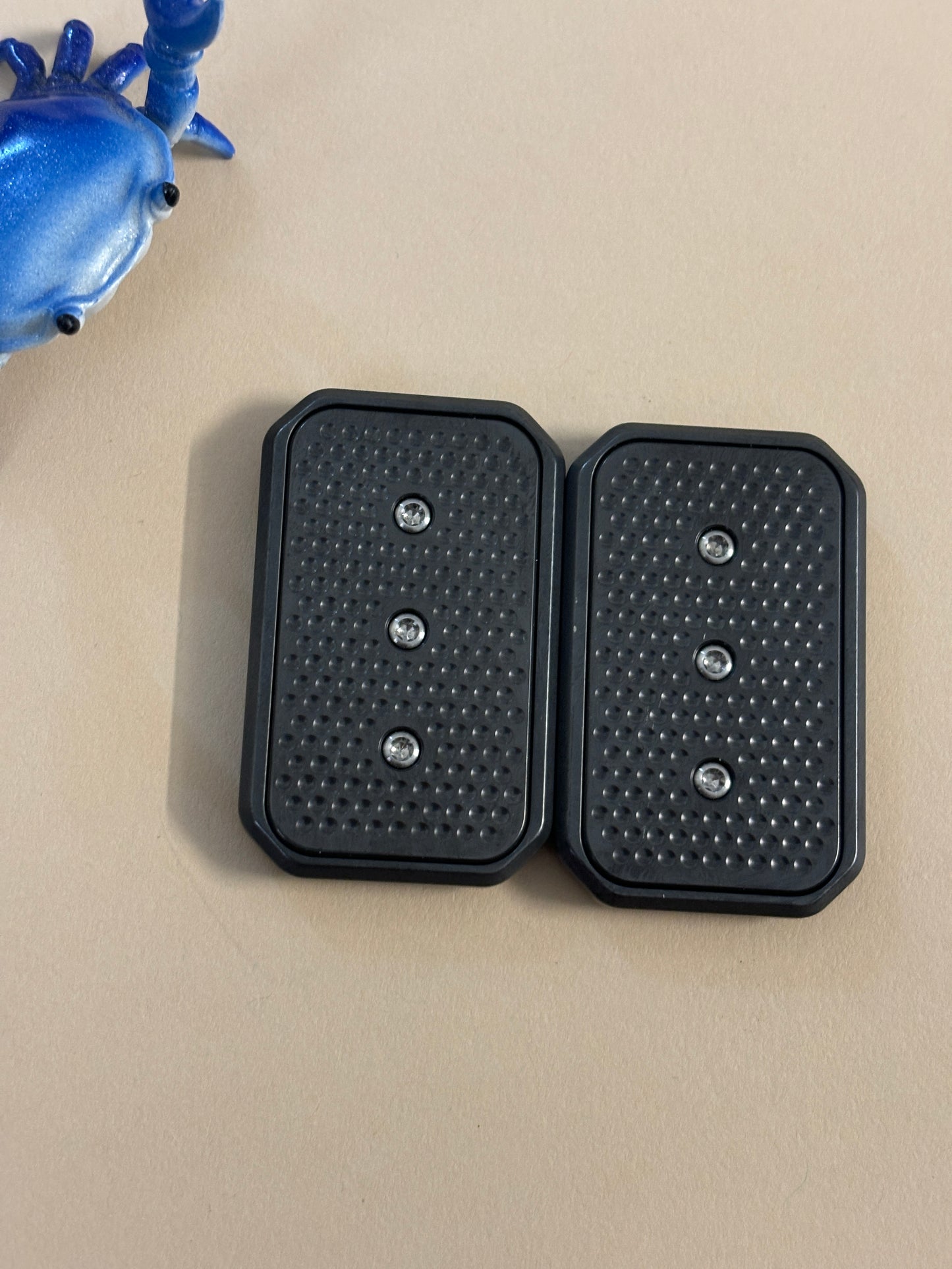 Magnus wideboy rail slider - full zirc with zirc screw in plates