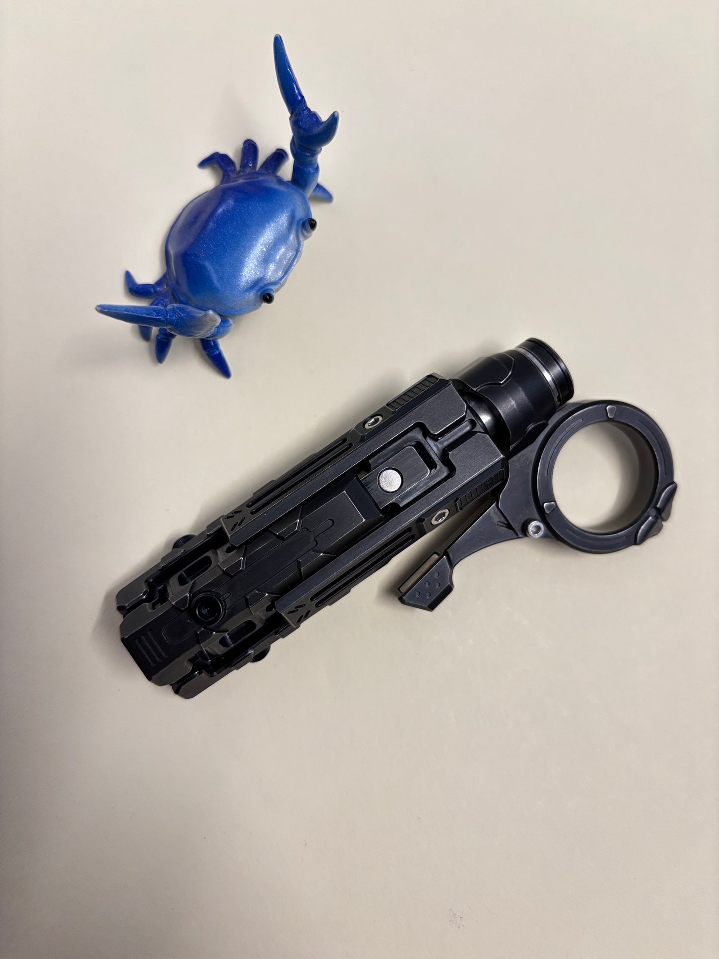 Proxyedc iron curtain - SS  - fidget toy