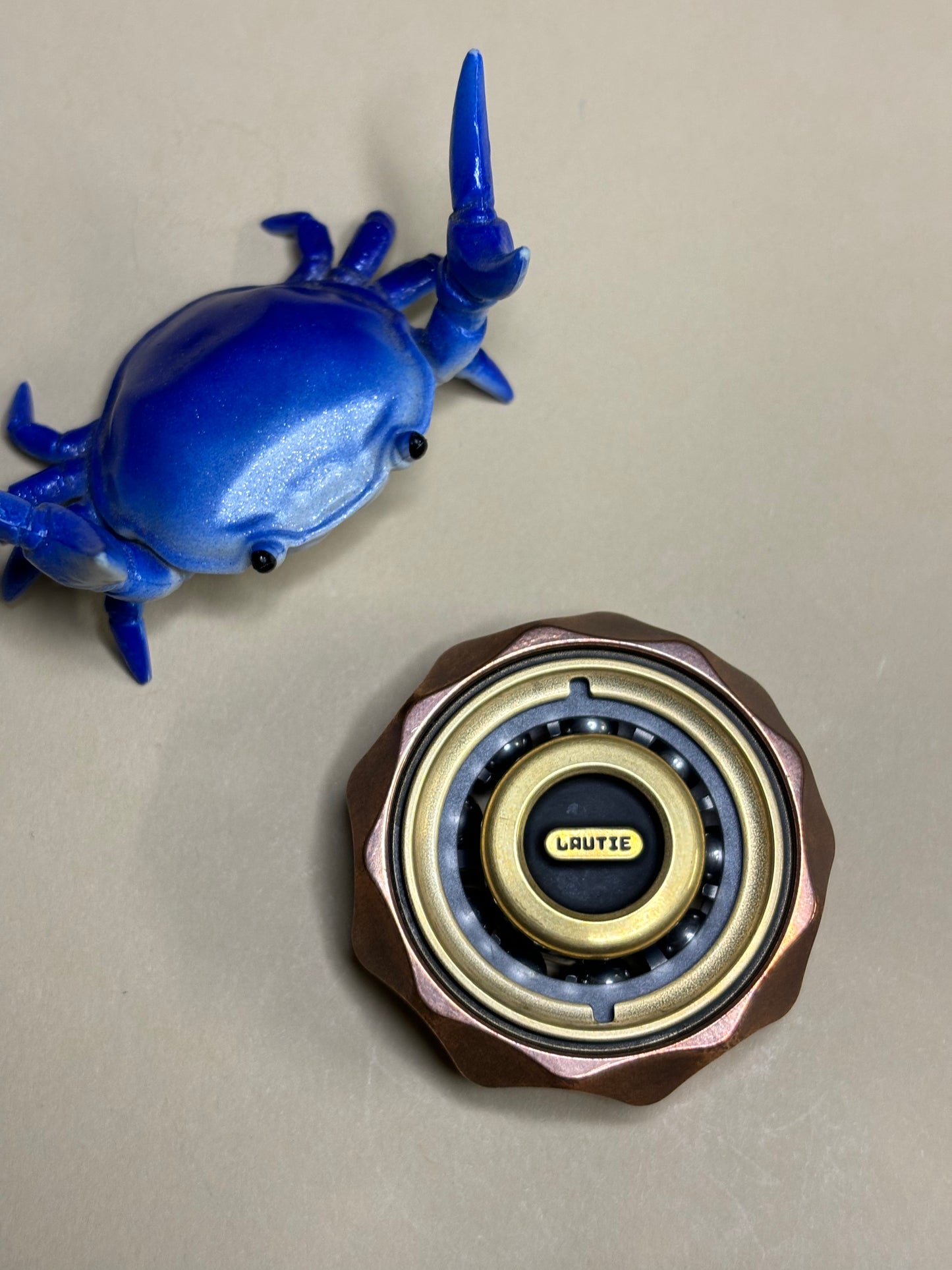 Lautie bit-05 - red copper / brass - fidget spinner - fidget toy