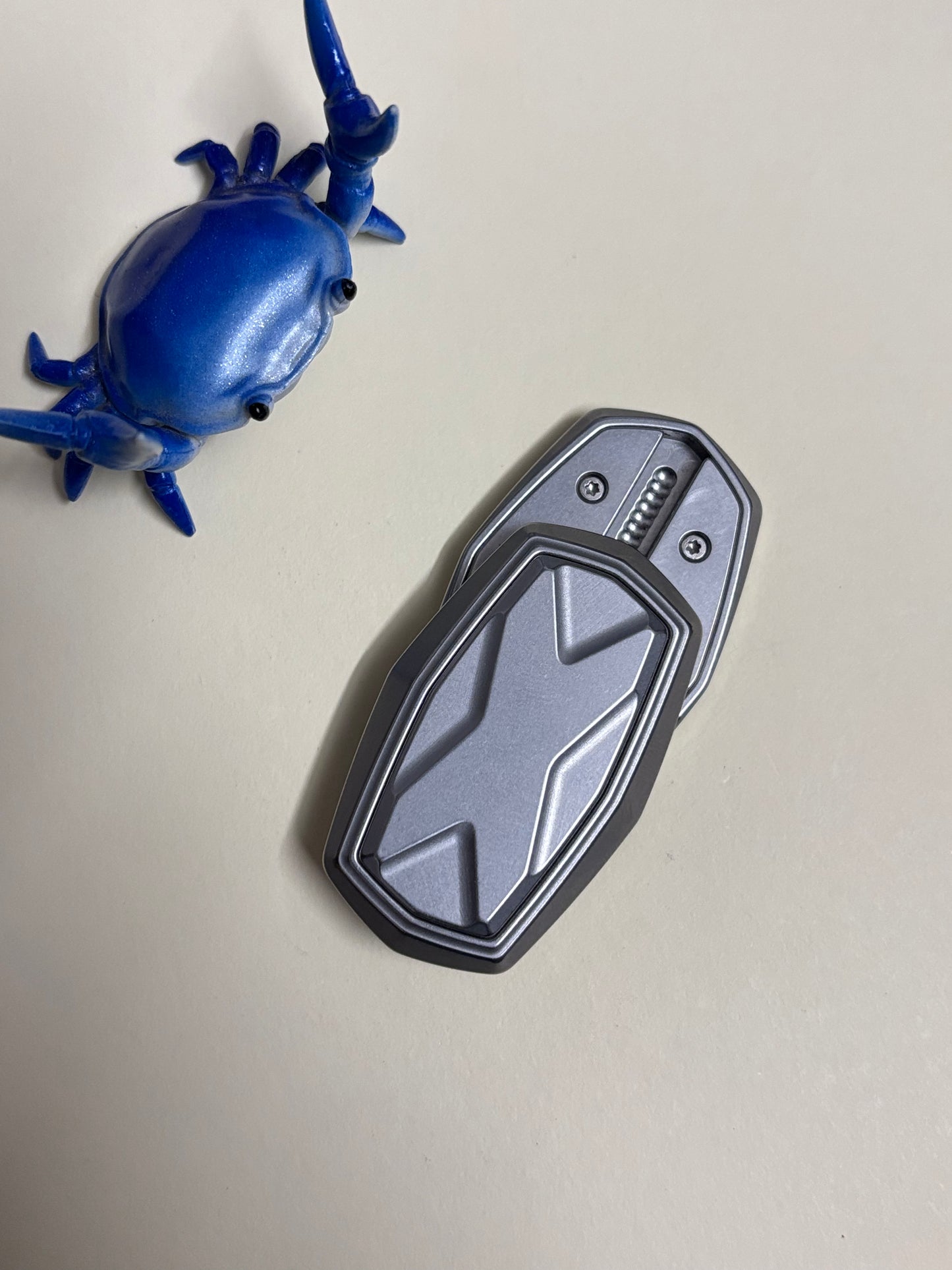 Chenyu Guardian slider - SS dense fidget toy