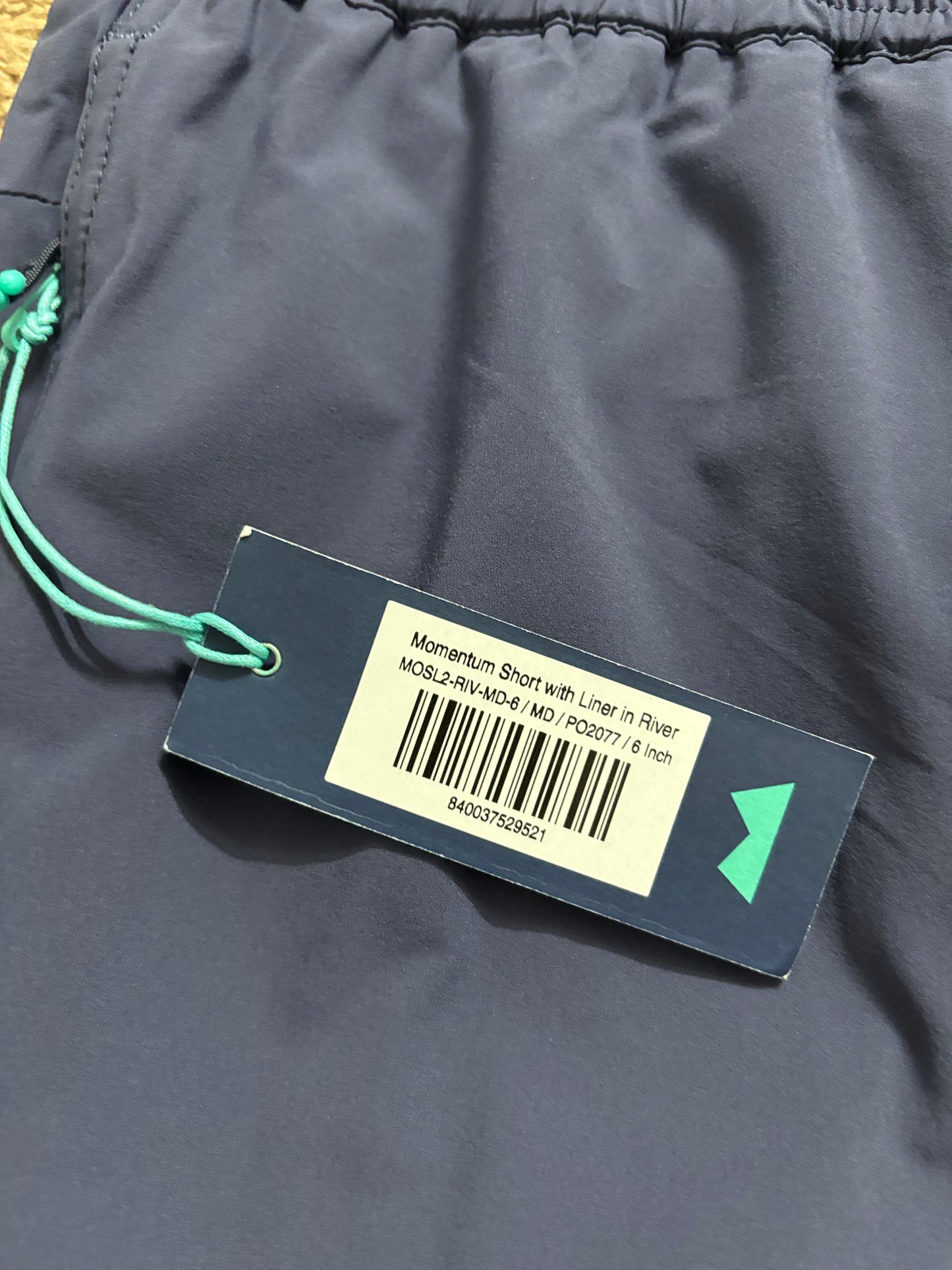 Myles Apparel -  momentum shorts - med - 6”