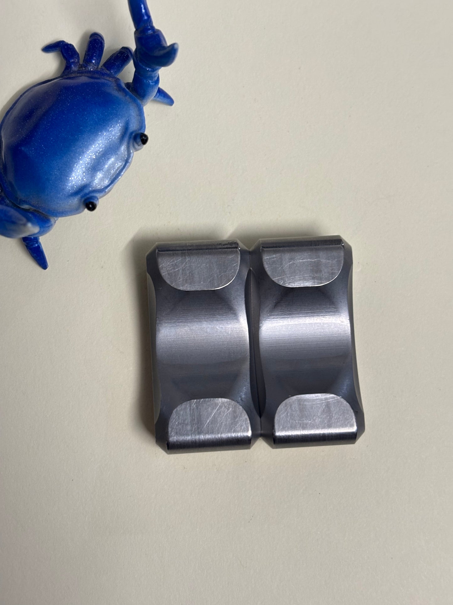 UQH - Gravity clicker  -  Super G - Hybrid Ultem/TI - Fidget toy