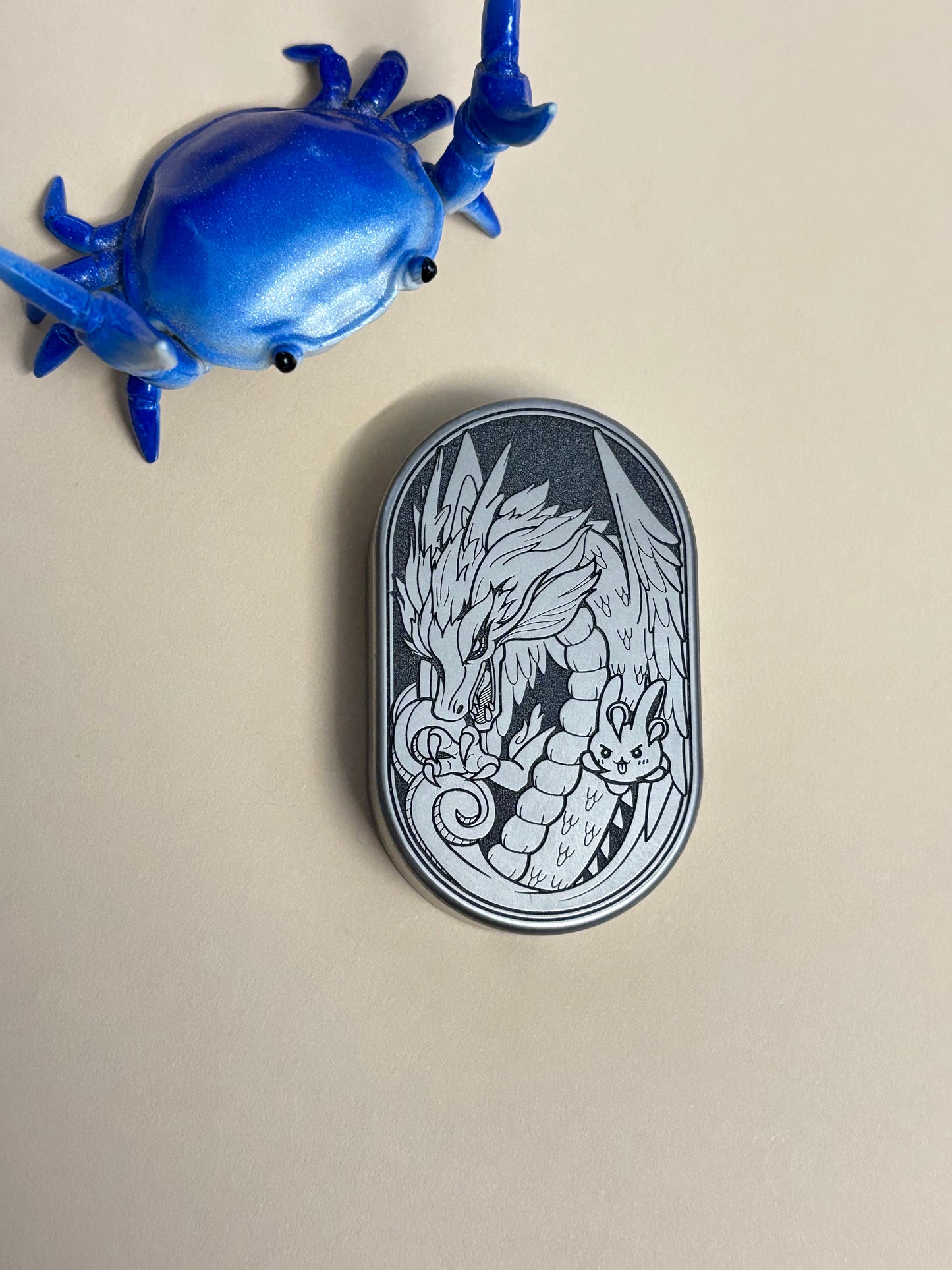 MOT Groove Silver dragon - TI - fidget toy