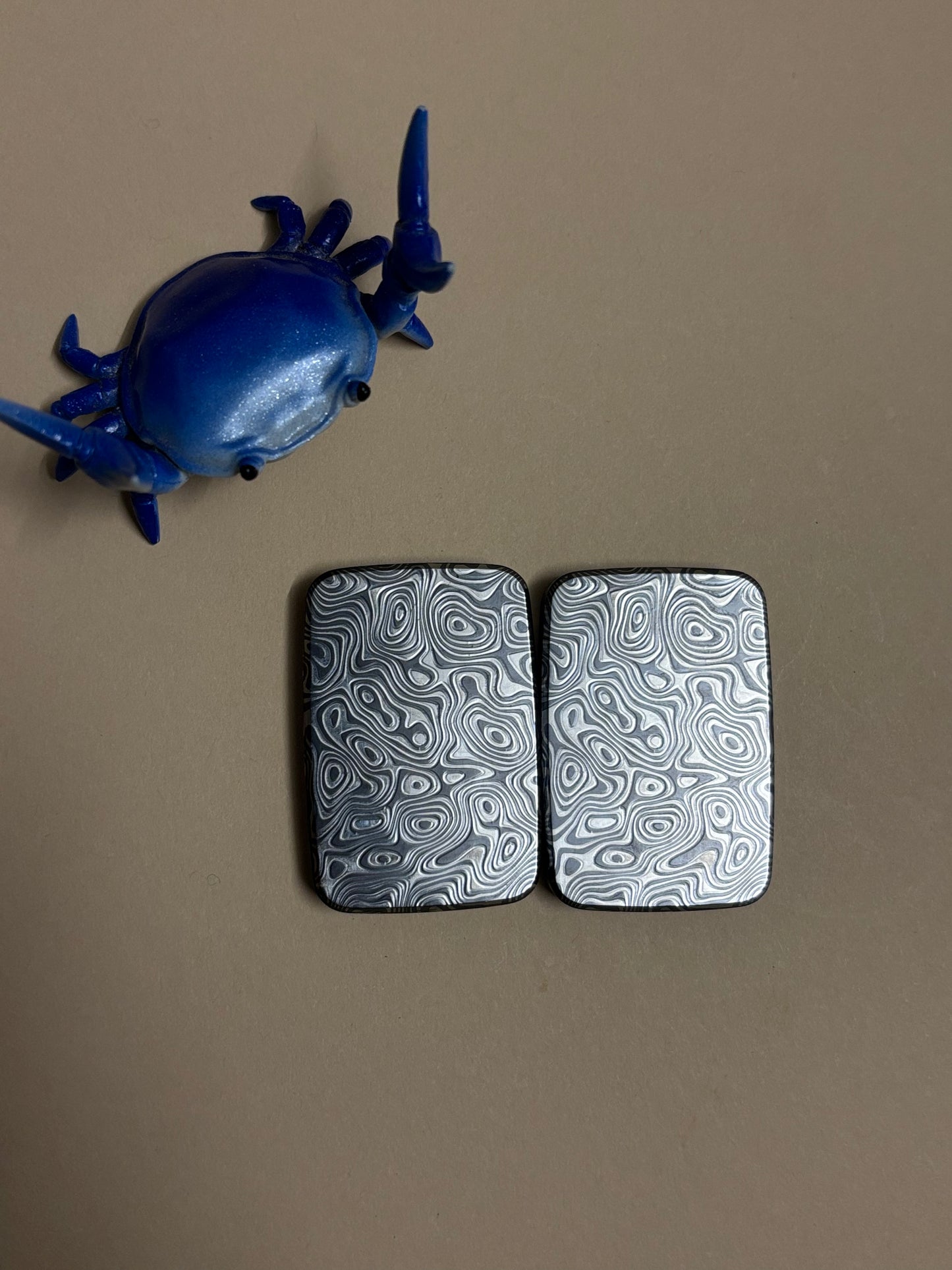 Compoform V3 Flip - titanium slider