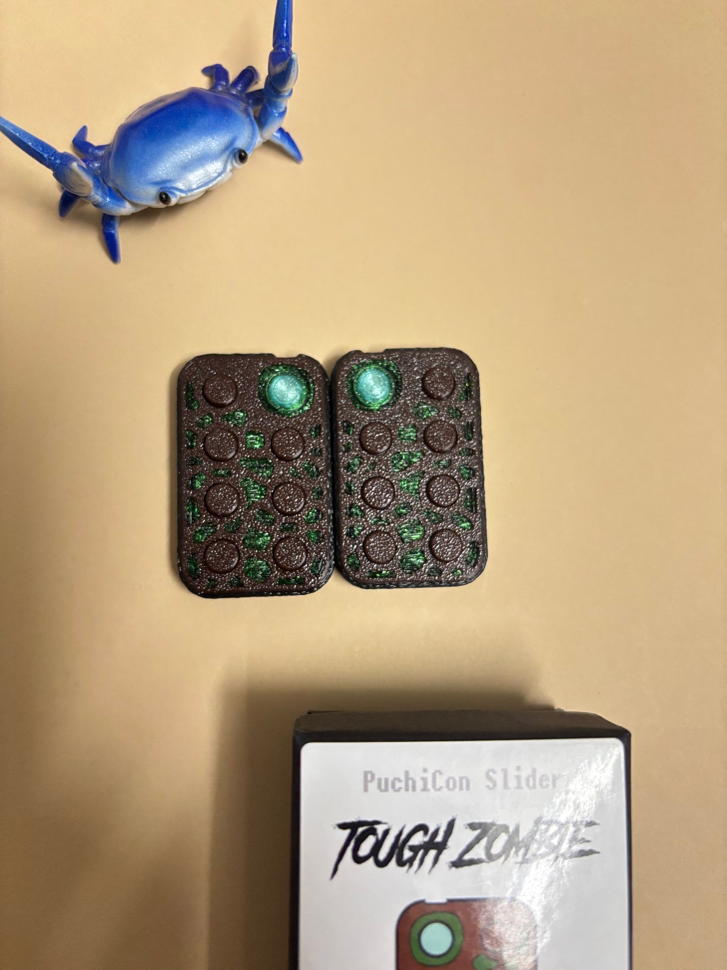 puchicon tough zombie - 3 click - fidget slider