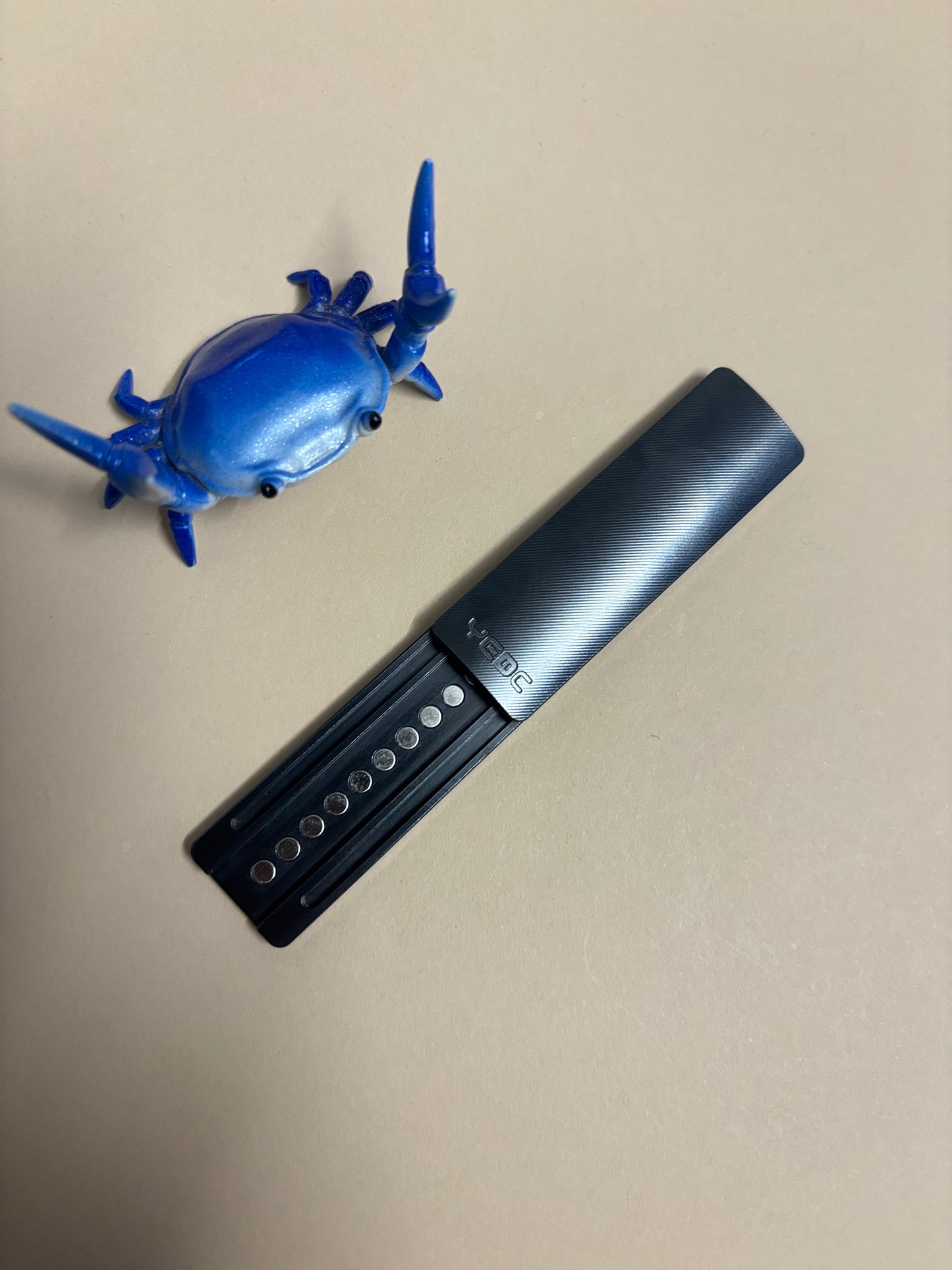 Yedc Ji Li zirc slider - haptic fidget toy