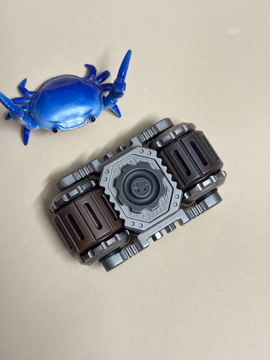 B. M. Chariot - Titanium/Copper - spinner