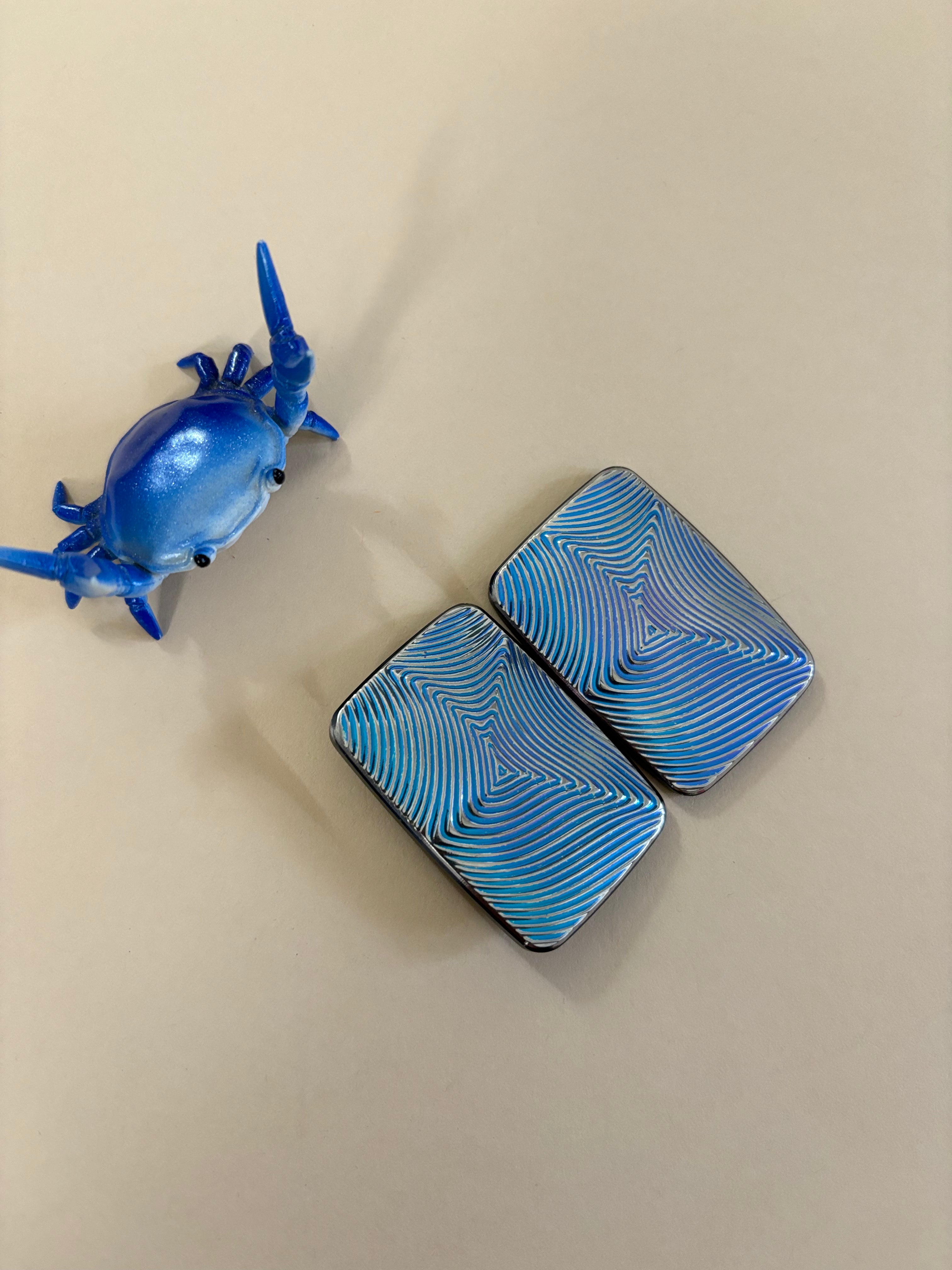 Compoform Argyle V1.1 - laser etched titanium slider – Plants Wake You Up