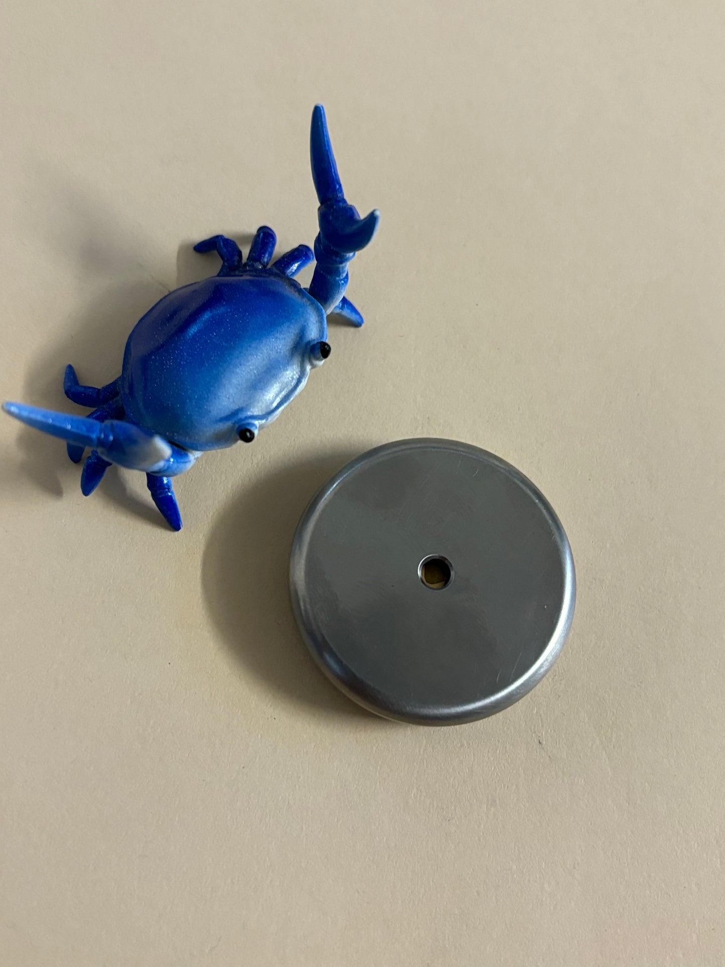 Umburry armored haptic coin - mid size ti/brass- haptic coin - fidget toy