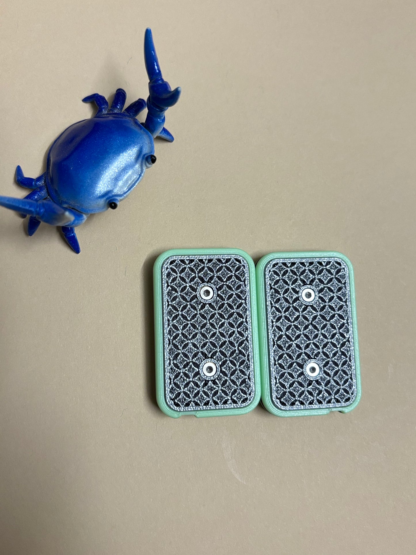 Sakura EDC puchicon - 3 click - fidget slider