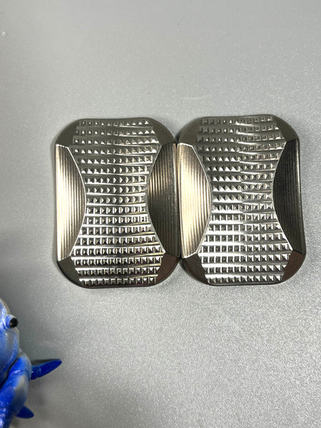Magnus titanium toad slider with brass epoxy plates