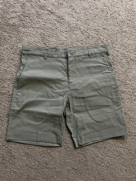 Outlier new way shorts - 31 x 8” - khaki