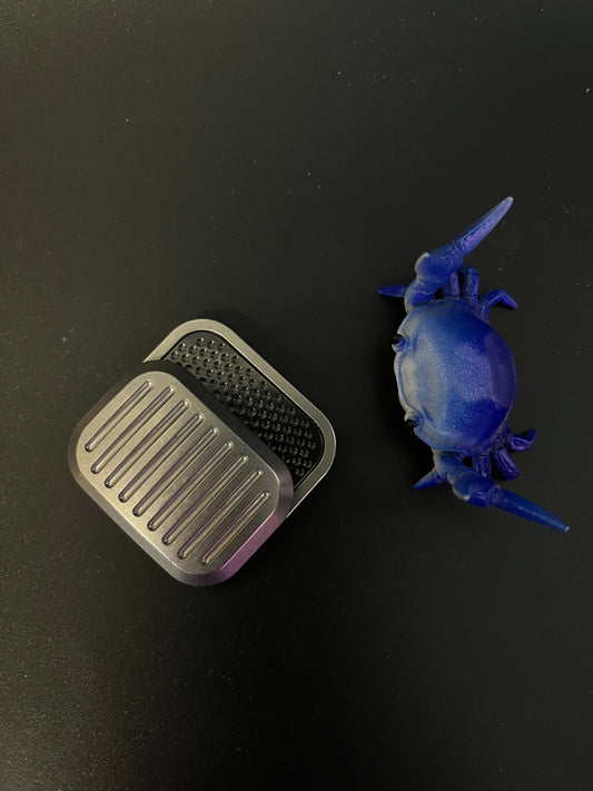 Magnus groove slider with black Teflon plate - fidget toy